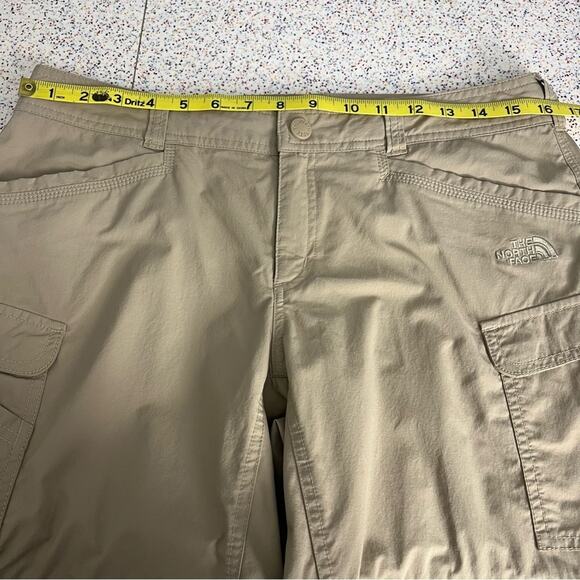 The North Face Paramount 2.0 Convertible Cargo Pants Shorts Tan Women’s Size 8 - Picture 9 of 11